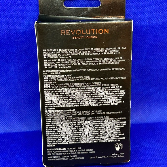 Revolution Mono Illusion False Nails. - Picture 4 of 4